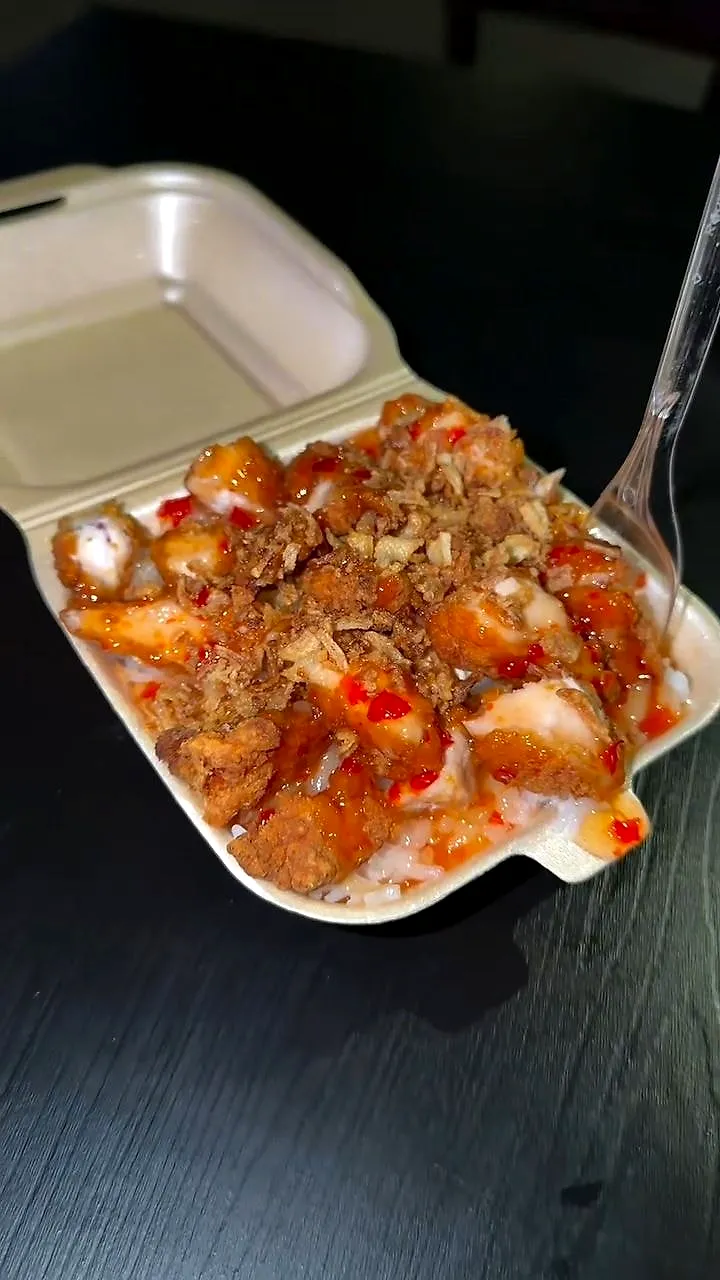 Tasty Crousty dans sa boîte
